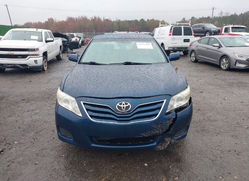 Photo 12 of 2010 Toyota Camry LE (VIN 4T1BF3EK6AU513553)