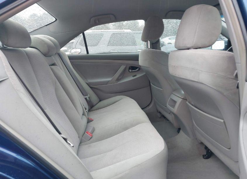 Photo 8 of 2010 Toyota Camry LE (VIN 4T1BF3EK6AU513553)