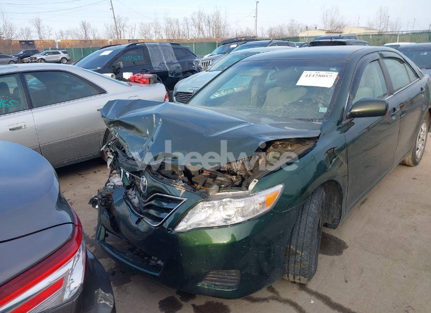 Photo 13 of 2010 Toyota Camry LE (VIN 4T1BF3EK6AU522382)