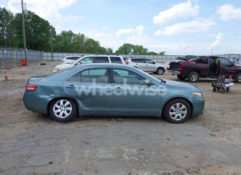 Photo 13 of 2010 Toyota Camry LE (VIN 4T1BF3EK6AU533642)