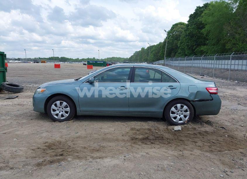Photo 14 of 2010 Toyota Camry LE (VIN 4T1BF3EK6AU533642)