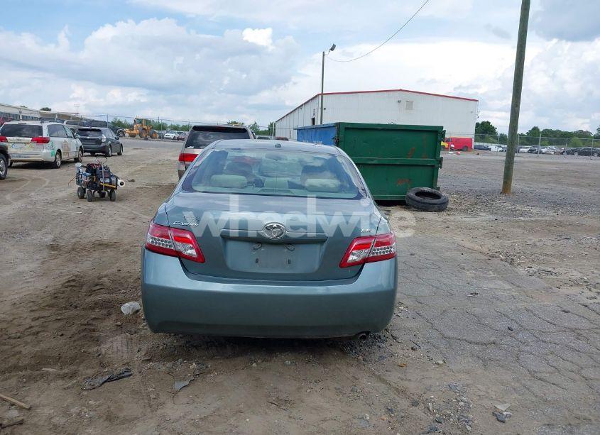 Photo 16 of 2010 Toyota Camry LE (VIN 4T1BF3EK6AU533642)