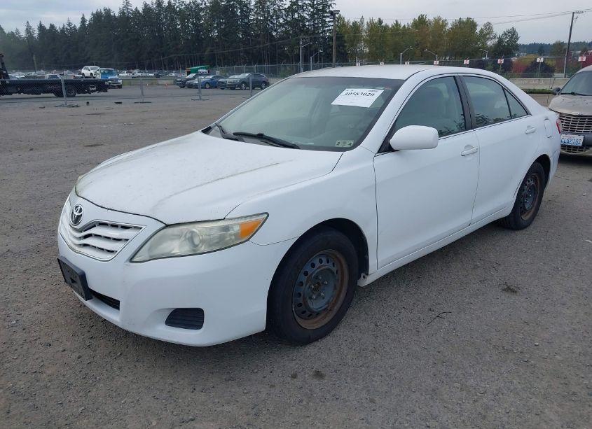 Photo 2 of 2010 Toyota Camry LE (VIN 4T1BF3EK6AU536508)