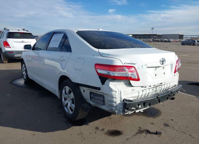 Photo 3 of 2010 Toyota Camry LE (VIN 4T1BF3EK6AU538842)