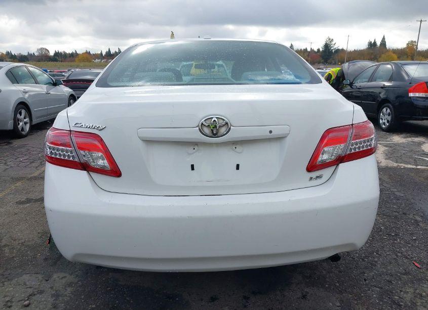 Photo 17 of 2010 Toyota Camry LE (VIN 4T1BF3EK6AU539974)