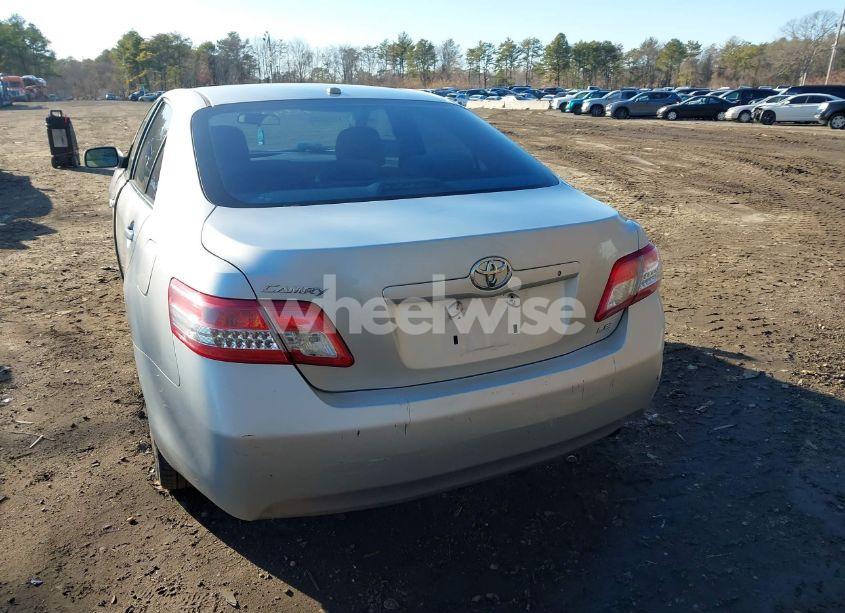 Photo 16 of 2010 Toyota Camry LE (VIN 4T1BF3EK6AU543975)