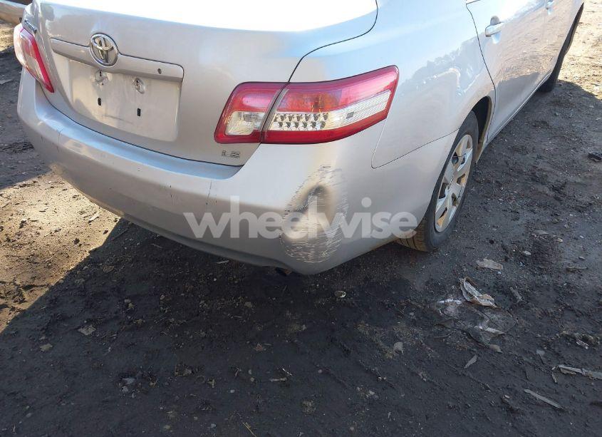 Photo 6 of 2010 Toyota Camry LE (VIN 4T1BF3EK6AU543975)