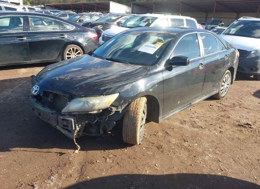 Photo 2 of 2010 Toyota Camry SE (VIN 4T1BF3EK6AU548691)