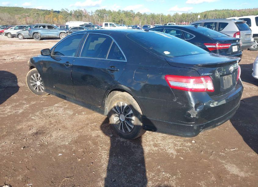 Photo 3 of 2010 Toyota Camry SE (VIN 4T1BF3EK6AU548691)