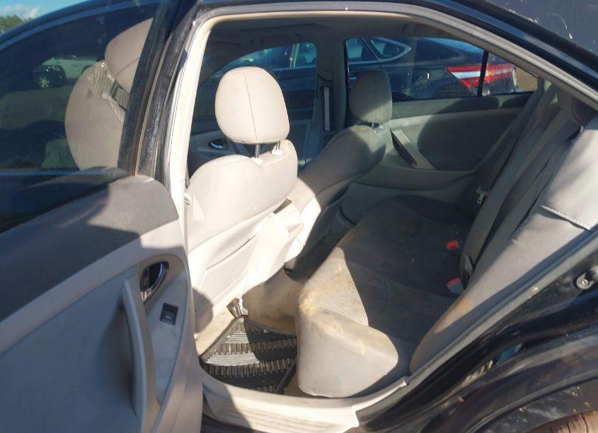 Photo 8 of 2010 Toyota Camry SE (VIN 4T1BF3EK6AU548691)