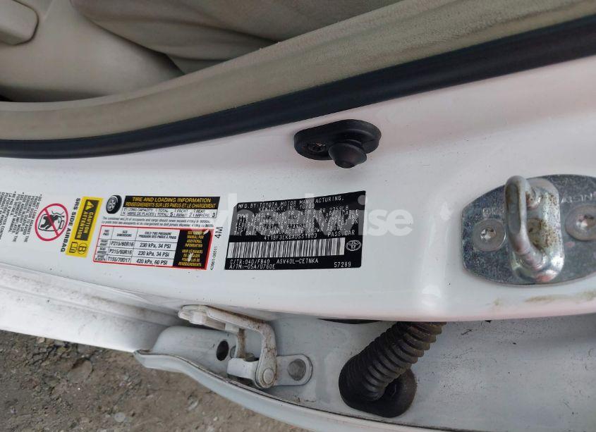 Photo 9 of 2010 Toyota Camry (VIN 4T1BF3EK6AU551803)