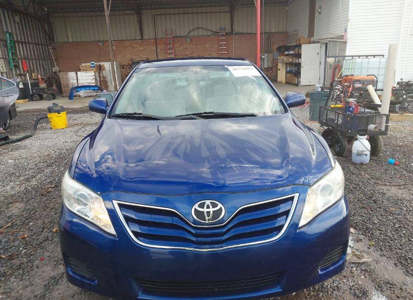 Photo 12 of 2010 Toyota Camry LE (VIN 4T1BF3EK6AU577446)