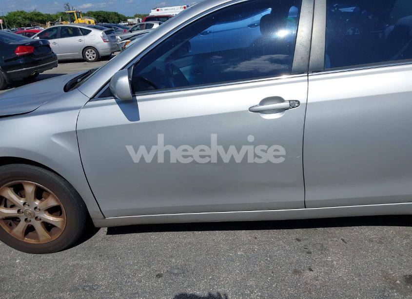 Photo 12 of 2011 Toyota Camry LE (VIN 4T1BF3EK6BU129371)