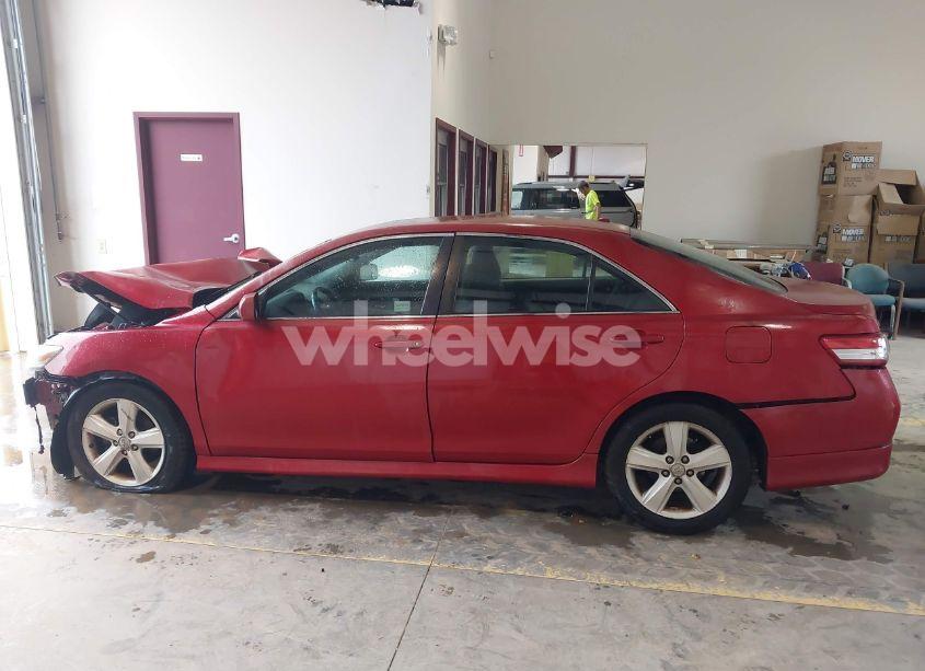 Photo 13 of 2011 Toyota Camry SE (VIN 4T1BF3EK6BU129712)