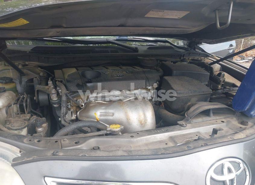 Photo 10 of 2011 Toyota Camry LE (VIN 4T1BF3EK6BU129757)