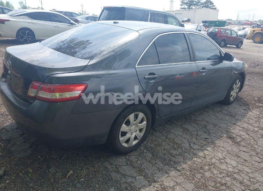 Photo 4 of 2011 Toyota Camry LE (VIN 4T1BF3EK6BU129757)