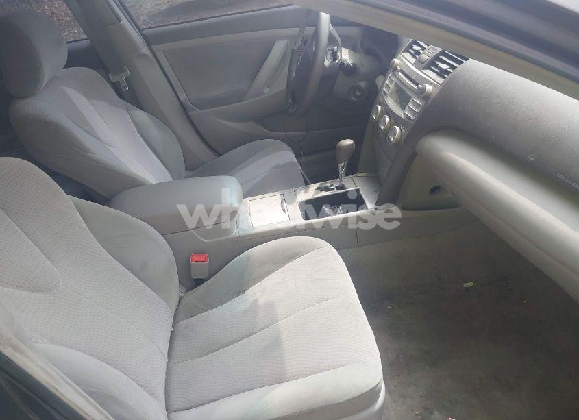 Photo 5 of 2011 Toyota Camry LE (VIN 4T1BF3EK6BU129757)