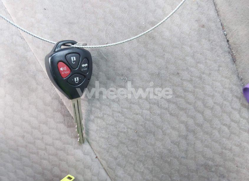 Photo 11 of 2011 Toyota Camry LE (VIN 4T1BF3EK6BU141553)