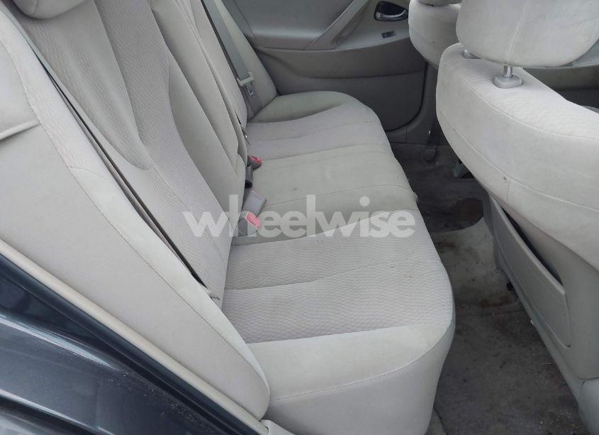 Photo 8 of 2011 Toyota Camry LE (VIN 4T1BF3EK6BU141553)