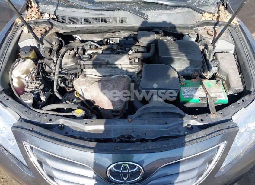 Photo 10 of 2011 Toyota Camry LE (VIN 4T1BF3EK6BU147322)