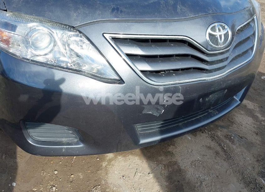 Photo 13 of 2011 Toyota Camry LE (VIN 4T1BF3EK6BU147322)