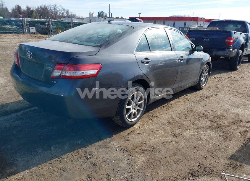 Photo 4 of 2011 Toyota Camry LE (VIN 4T1BF3EK6BU147322)