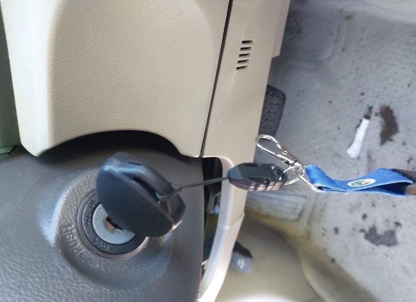 Photo 11 of 2011 Toyota Camry LE (VIN 4T1BF3EK6BU151483)