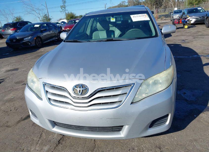 Photo 12 of 2011 Toyota Camry LE (VIN 4T1BF3EK6BU169868)
