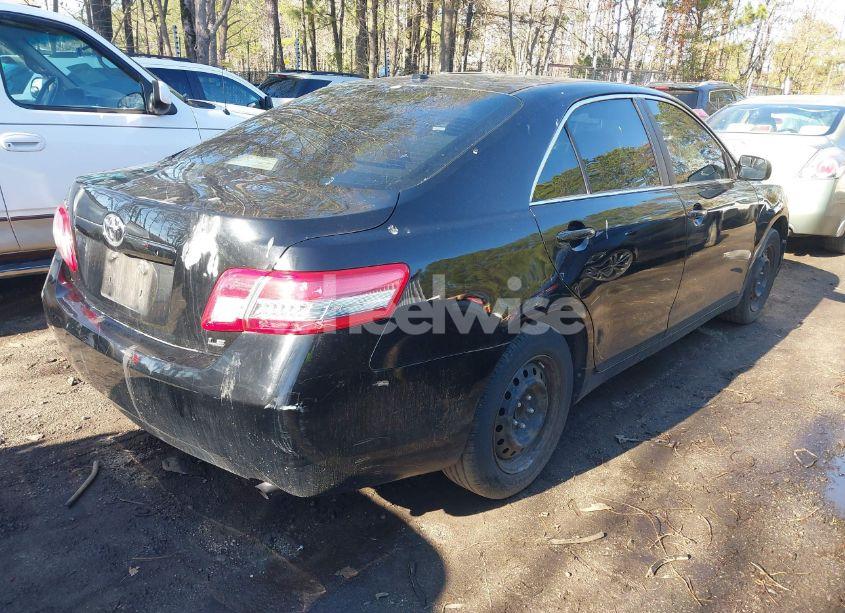 Photo 4 of 2011 Toyota Camry LE (VIN 4T1BF3EK6BU184628)