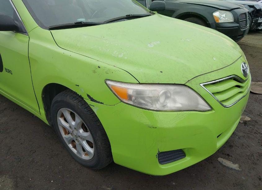 Photo 6 of 2011 Toyota Camry LE (VIN 4T1BF3EK6BU191854)