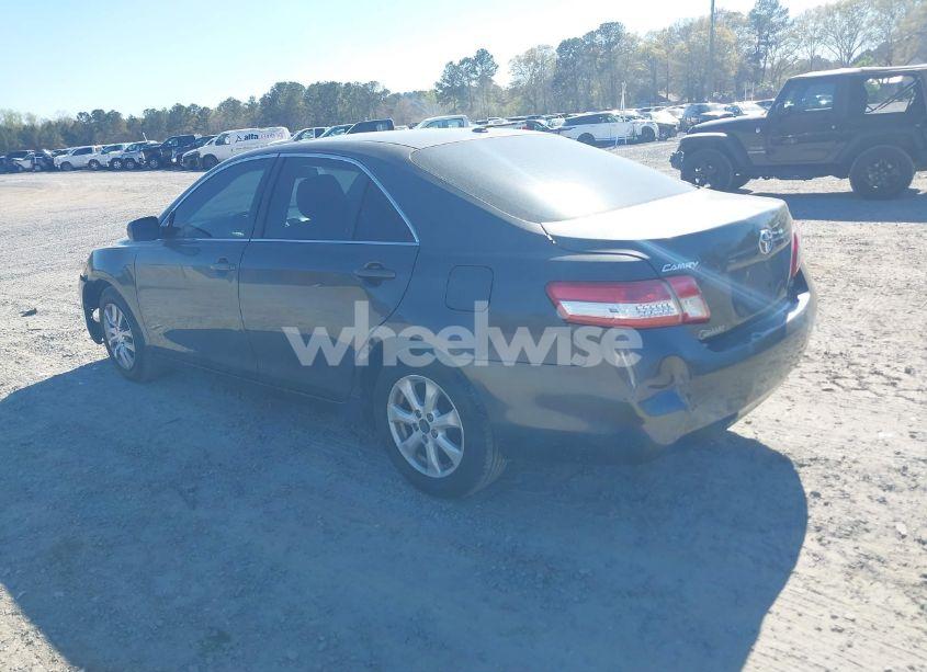 Photo 3 of 2011 Toyota Camry LE (VIN 4T1BF3EK6BU205509)