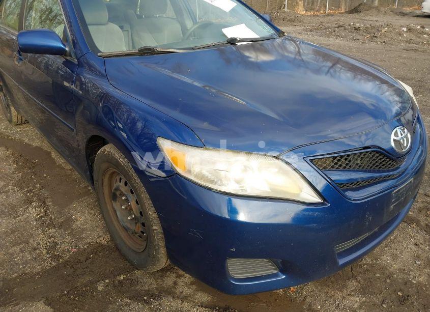 Photo 6 of 2011 Toyota Camry LE (VIN 4T1BF3EK6BU592322)