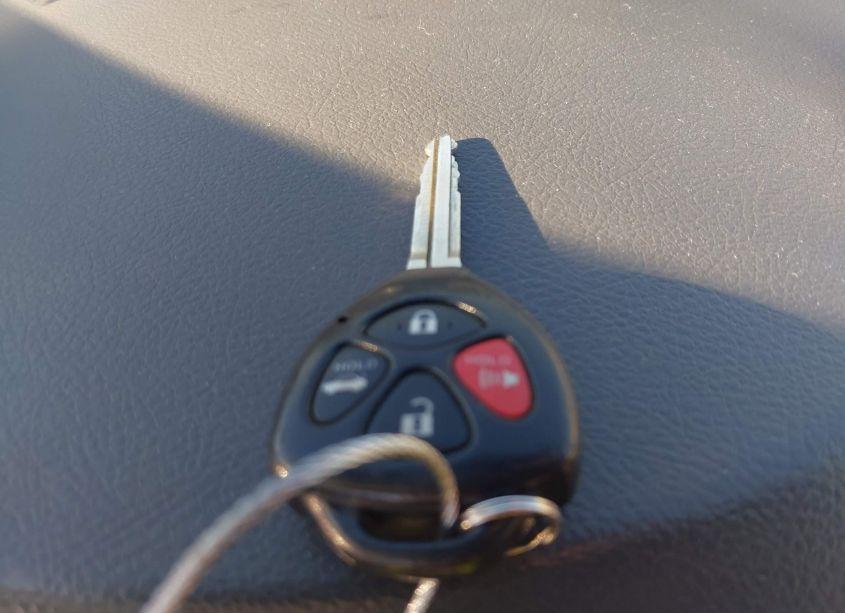 Photo 11 of 2011 Toyota Camry LE (VIN 4T1BF3EK6BU624556)