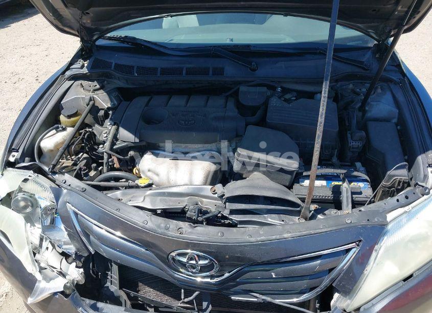 Photo 10 of 2011 Toyota Camry LE (VIN 4T1BF3EK6BU626047)