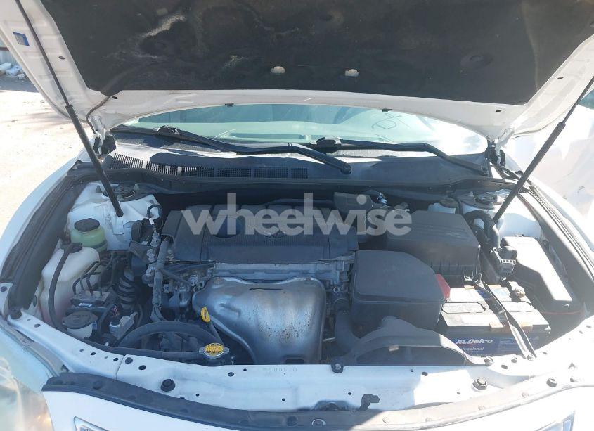 Photo 10 of 2011 Toyota Camry LE (VIN 4T1BF3EK6BU634245)