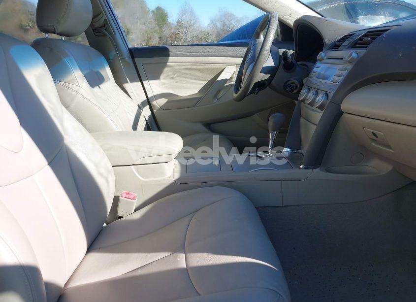 Photo 5 of 2011 Toyota Camry LE (VIN 4T1BF3EK6BU645343)