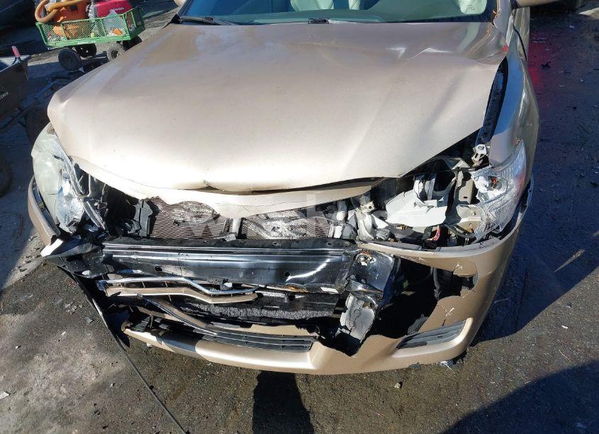 Photo 6 of 2011 Toyota Camry LE (VIN 4T1BF3EK6BU645343)