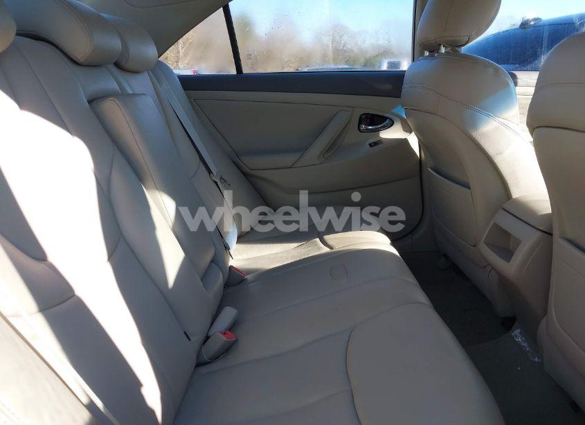 Photo 8 of 2011 Toyota Camry LE (VIN 4T1BF3EK6BU645343)