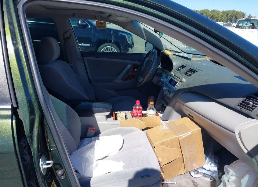 Photo 5 of 2011 Toyota Camry XLE (VIN 4T1BF3EK6BU656648)