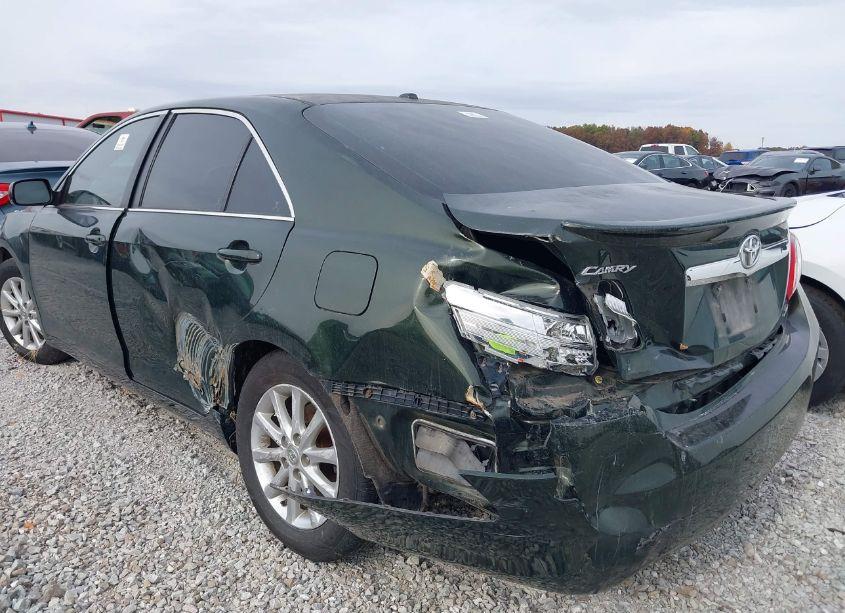 Photo 6 of 2011 Toyota Camry XLE (VIN 4T1BF3EK6BU656648)