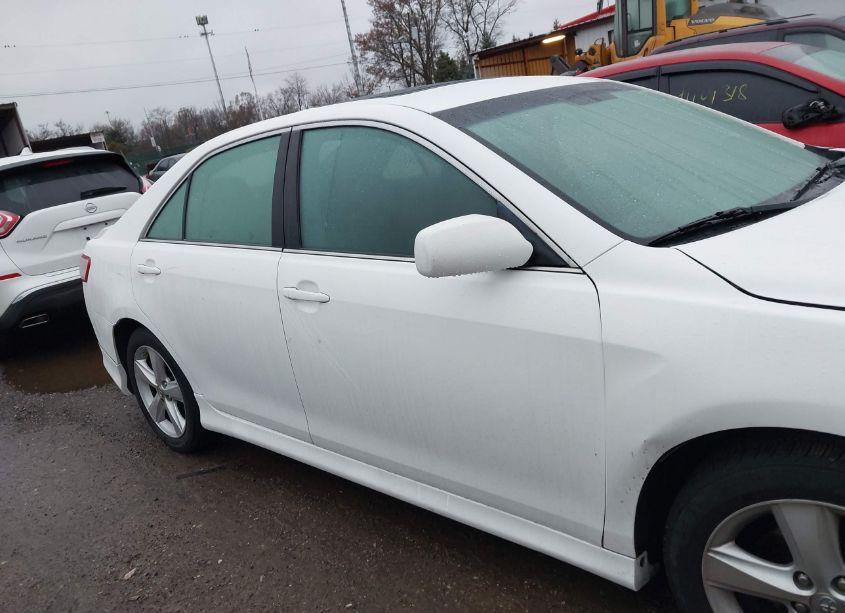 Photo 14 of 2011 Toyota Camry SE (VIN 4T1BF3EK6BU658433)