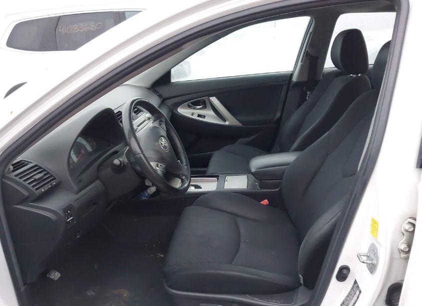 Photo 5 of 2011 Toyota Camry SE (VIN 4T1BF3EK6BU658433)