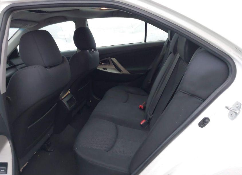 Photo 8 of 2011 Toyota Camry SE (VIN 4T1BF3EK6BU658433)