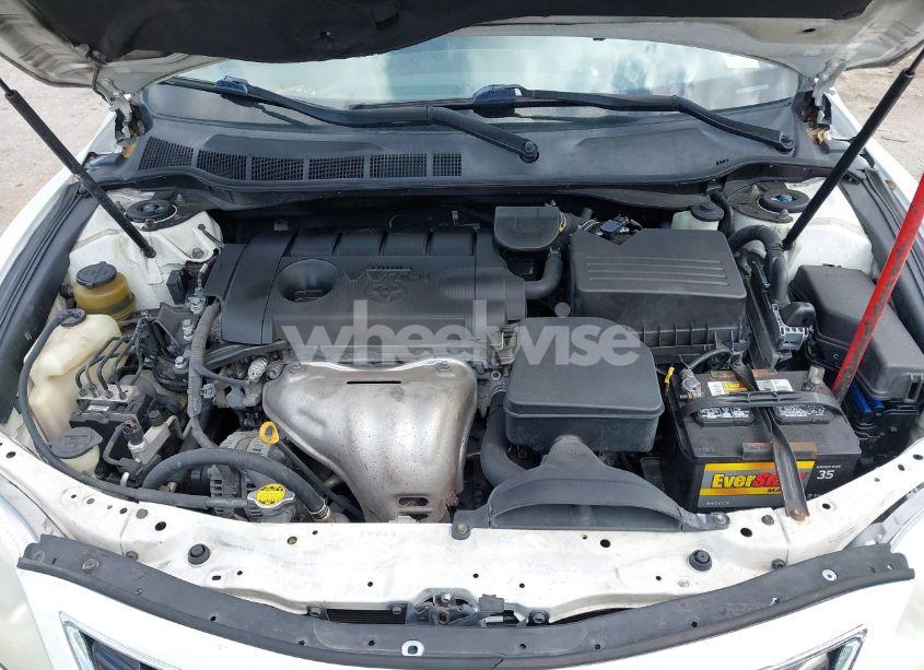 Photo 10 of 2011 Toyota Camry LE (VIN 4T1BF3EK6BU664491)
