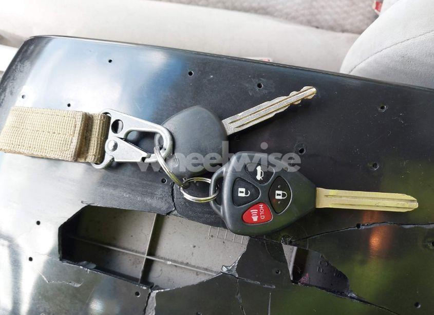 Photo 11 of 2011 Toyota Camry LE (VIN 4T1BF3EK6BU664491)