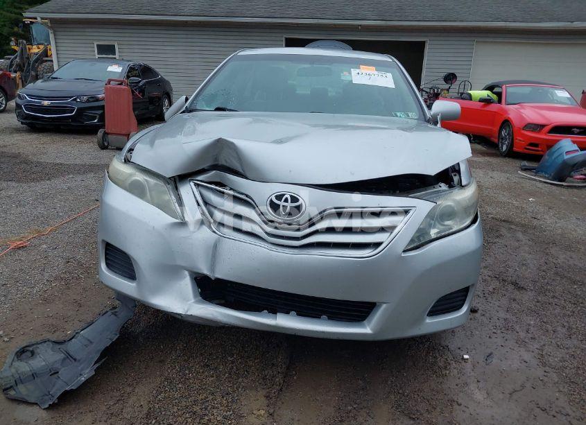 Photo 12 of 2011 Toyota Camry LE (VIN 4T1BF3EK6BU671814)