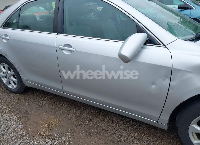 Photo 17 of 2011 Toyota Camry LE (VIN 4T1BF3EK6BU671814)