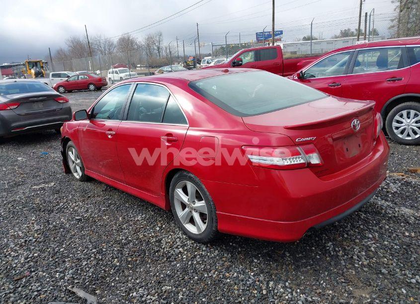 Photo 3 of 2011 Toyota Camry SE (VIN 4T1BF3EK6BU674485)