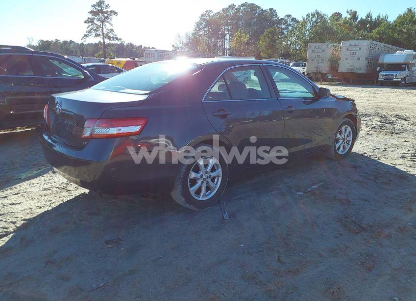 Photo 4 of 2011 Toyota Camry LE (VIN 4T1BF3EK6BU677760)