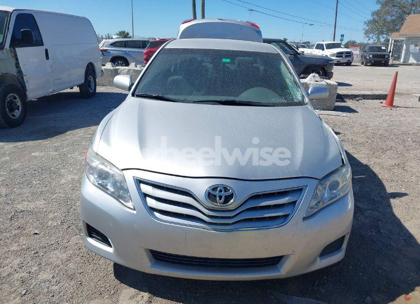 Photo 12 of 2011 Toyota Camry (VIN 4T1BF3EK6BU679752)